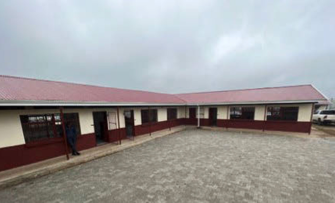 Sichwe school building [photo]
